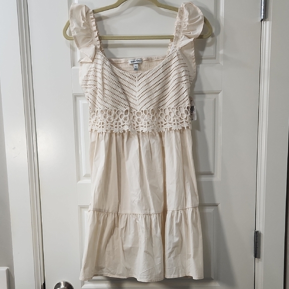 Speechless Dresses & Skirts - NWT Speechless Beige Cotton Crochet Detail Sun Dress - Small
